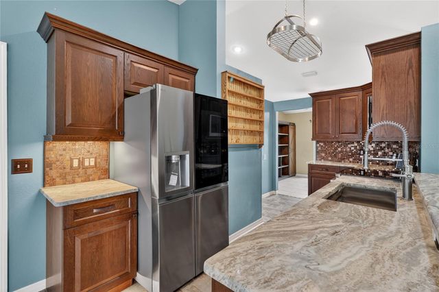 12119 COLONIAL ESTATES LANE, Riverview, FL 33579
