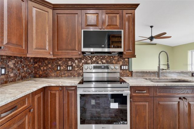 12119 COLONIAL ESTATES LANE, Riverview, FL 33579