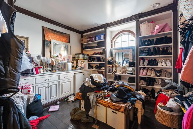 1283 N Calaveras Street, Fresno, CA 93728