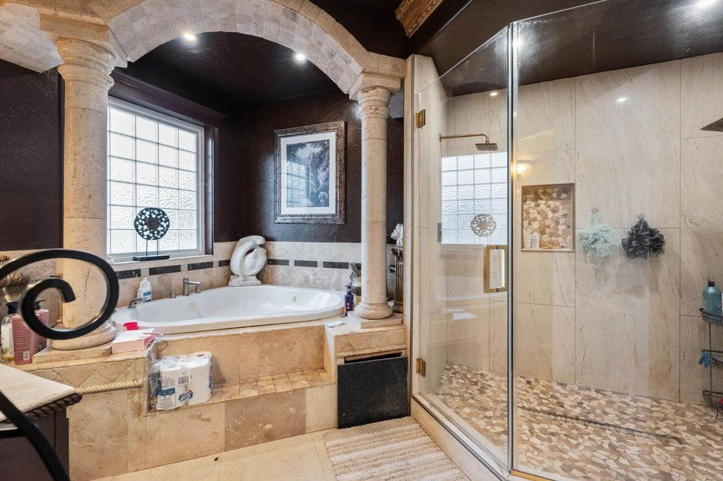 Image 30 of property listing at 1283 N Calaveras Street, Fresno, CA 93728