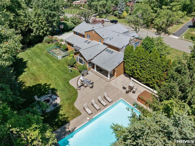 47 Blueberry Drive, Woodcliff Lake, NJ 07677
