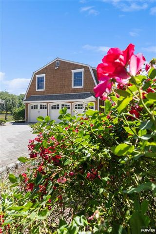 47 Blueberry Drive, Woodcliff Lake, NJ 07677