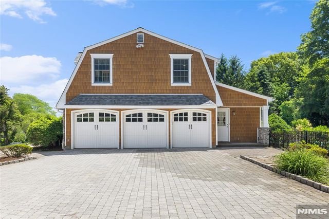 47 Blueberry Drive, Woodcliff Lake, NJ 07677