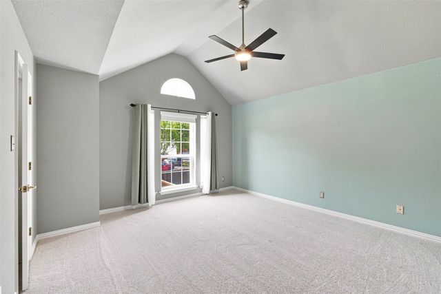 3310 Moss Creek Drive, Grapevine, TX 76051