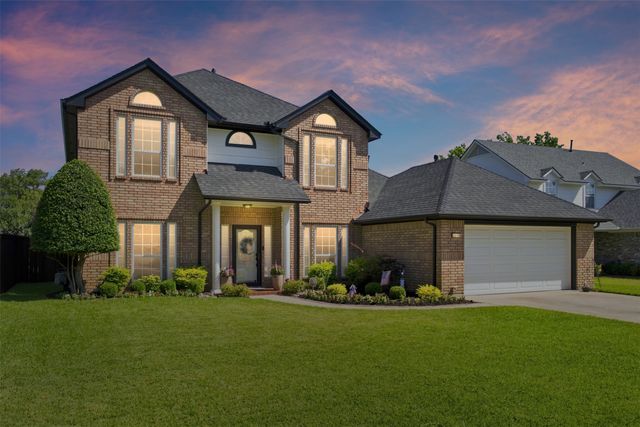 3310 Moss Creek Drive, Grapevine, TX 76051
