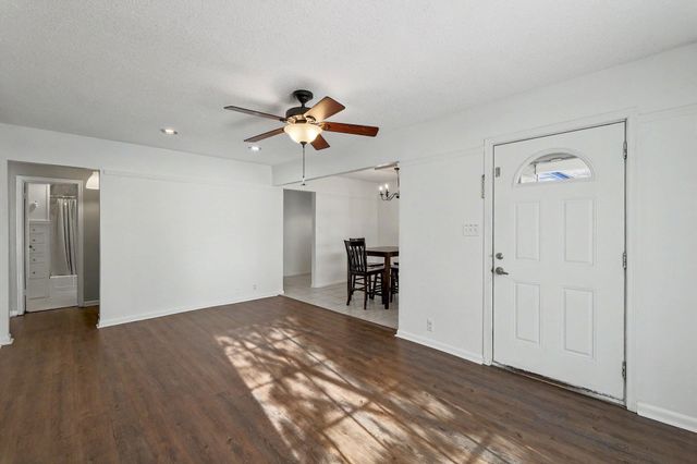 225 S Glendale, Wichita, KS 67218