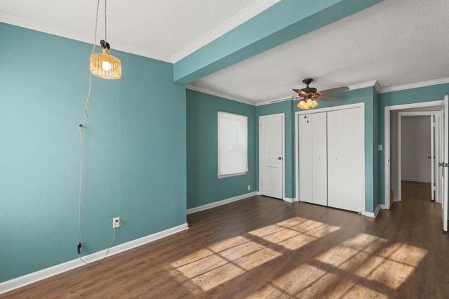 225 S Glendale, Wichita, KS 67218