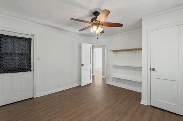 225 S Glendale, Wichita, KS 67218