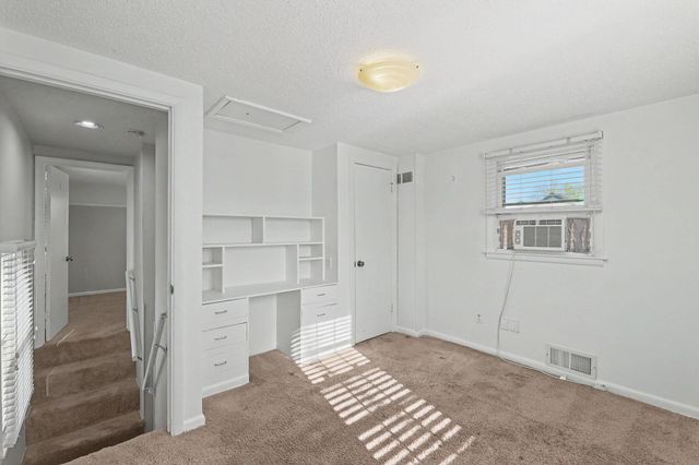 225 S Glendale, Wichita, KS 67218