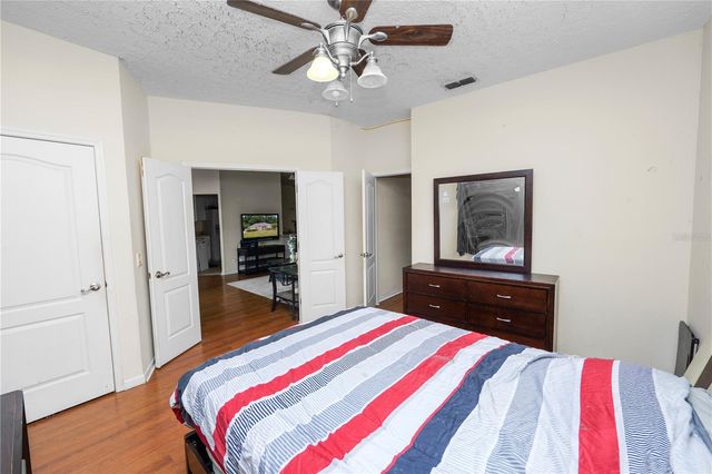 1015 HIDDEN DRIVE, Lakeland, FL 33809