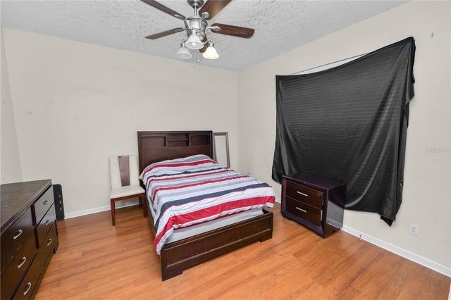 1015 HIDDEN DRIVE, Lakeland, FL 33809