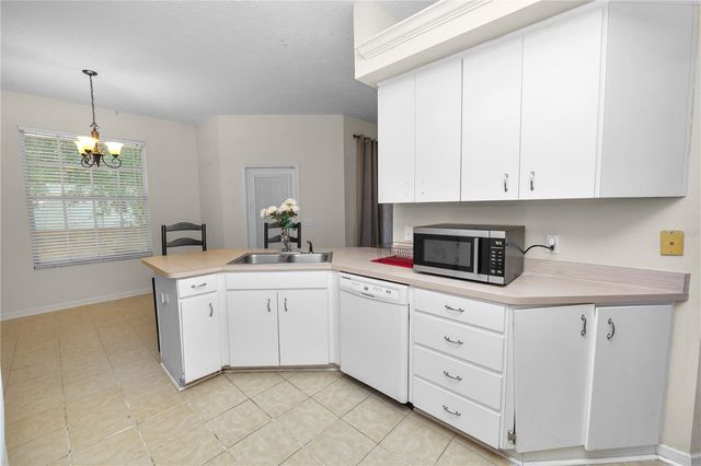 1015 HIDDEN DRIVE, Lakeland, FL 33809