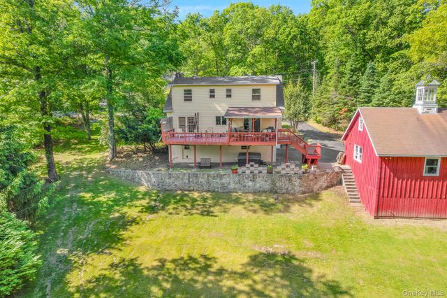 54 Bowe Lane, Lagrangeville, NY 12540