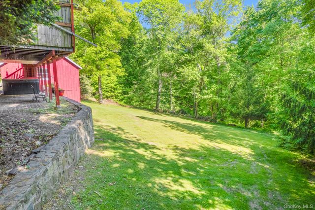 54 Bowe Lane, Lagrangeville, NY 12540