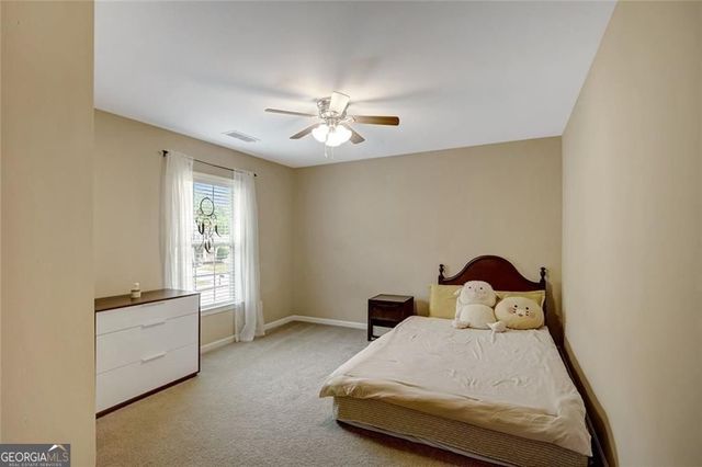 38 Greenview Drive, Newnan, GA 30265