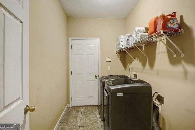 38 Greenview Drive, Newnan, GA 30265