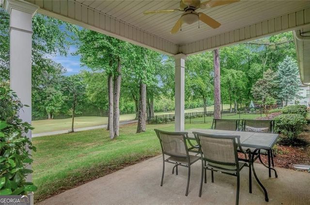 38 Greenview Drive, Newnan, GA 30265