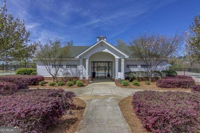 38 Greenview Drive, Newnan, GA 30265