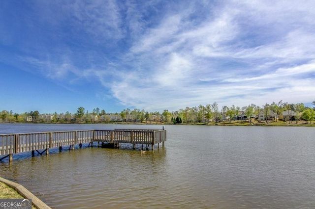 38 Greenview Drive, Newnan, GA 30265