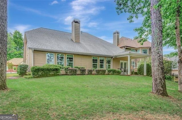 38 Greenview Drive, Newnan, GA 30265