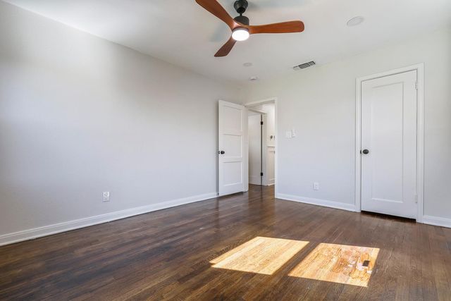 913 E Garland Avenue, Fresno, CA 93704