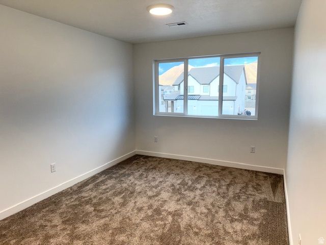 669 N PLAINSMAN DR, Spanish Fork, UT 84660