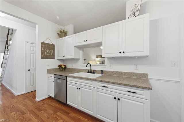 140 Baker Farm DR, Hampton, VA 23666