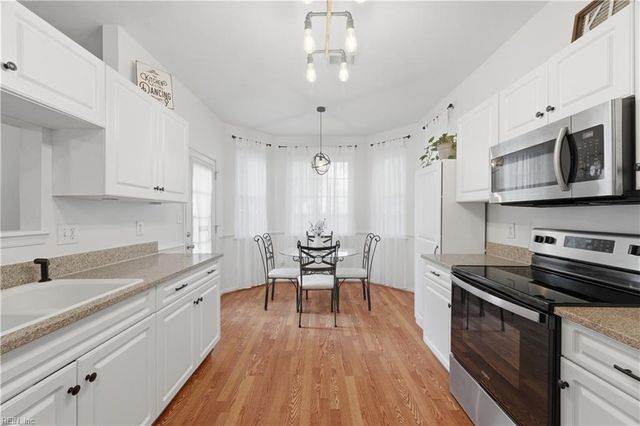 140 Baker Farm DR, Hampton, VA 23666