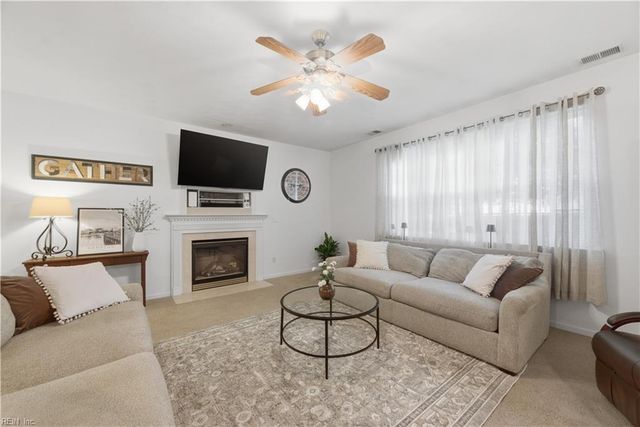 140 Baker Farm DR, Hampton, VA 23666
