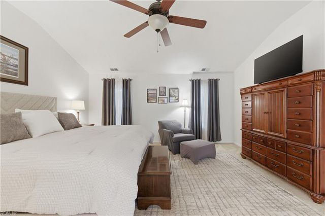 140 Baker Farm DR, Hampton, VA 23666