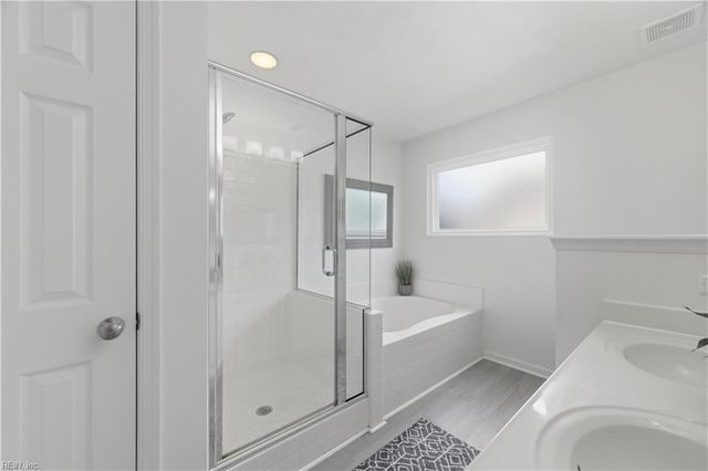 140 Baker Farm DR, Hampton, VA 23666