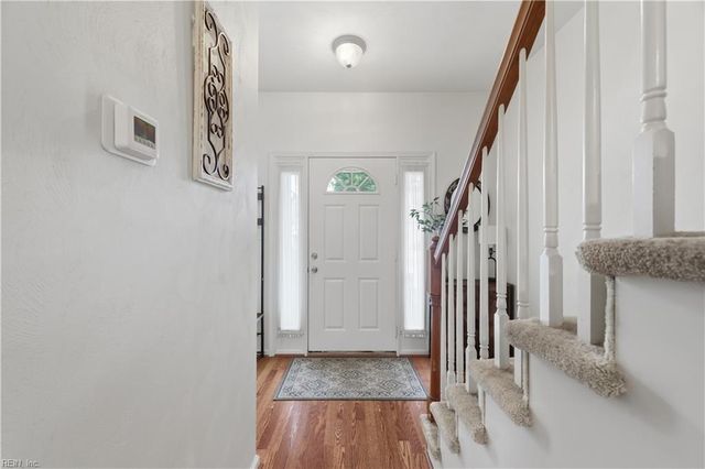 140 Baker Farm DR, Hampton, VA 23666