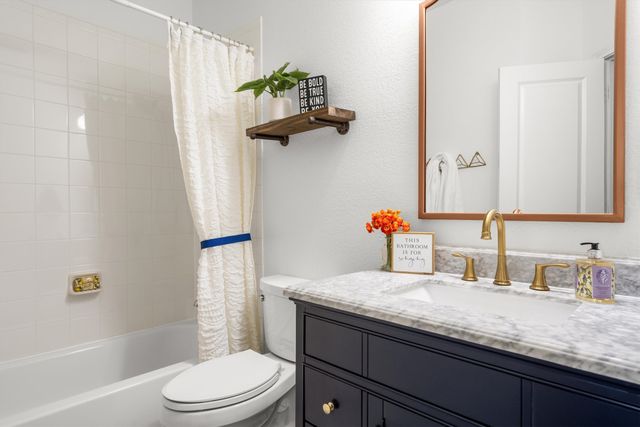 3700 Linden Avenue, Fort Worth, TX 76107