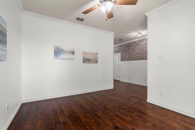 3700 Linden Avenue, Fort Worth, TX 76107