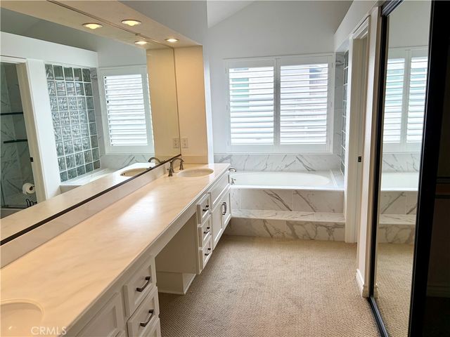 10 Wickland, Irvine, CA 92620