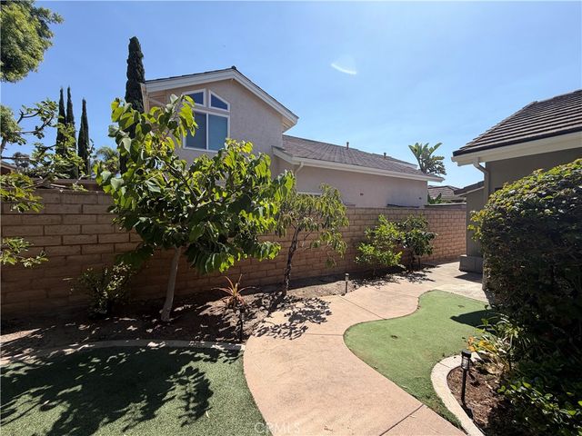 10 Wickland, Irvine, CA 92620