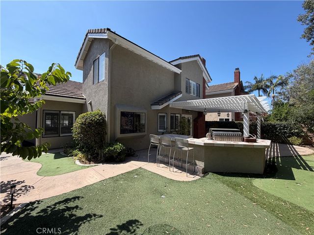 10 Wickland, Irvine, CA 92620