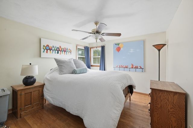 54 Dayton St, Chicopee, MA 01013