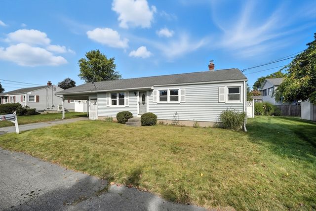54 Dayton St, Chicopee, MA 01013