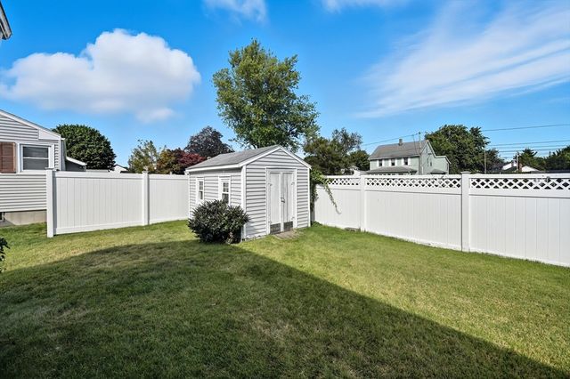 54 Dayton St, Chicopee, MA 01013