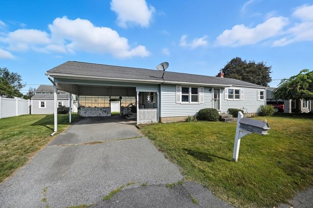 54 Dayton St, Chicopee, MA 01013