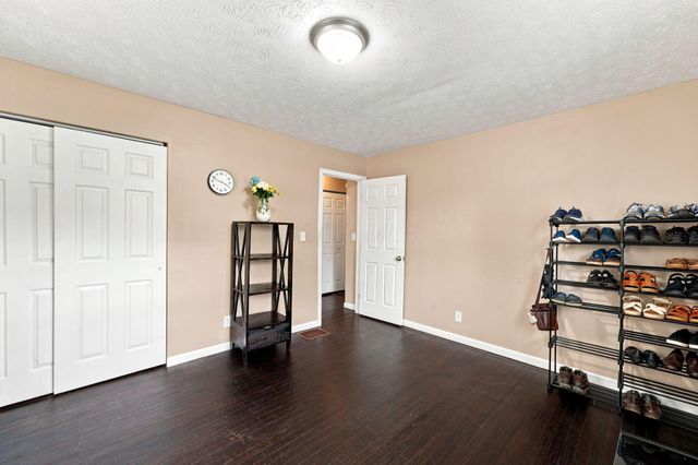 3322 Walmar Drive, Columbus, OH 43224