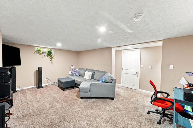 3322 Walmar Drive, Columbus, OH 43224