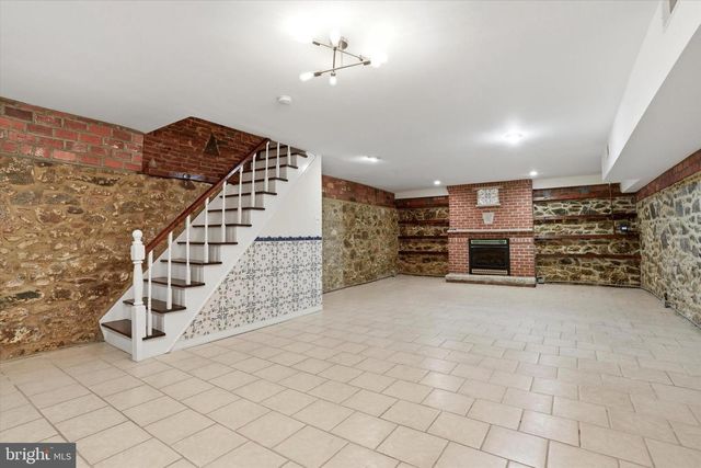 1514 E MOYAMENSING AVE, Philadelphia, PA 19147