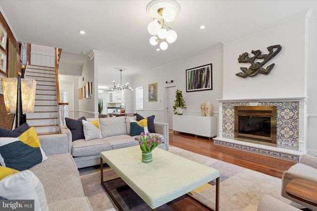 1514 E MOYAMENSING AVE, Philadelphia, PA 19147
