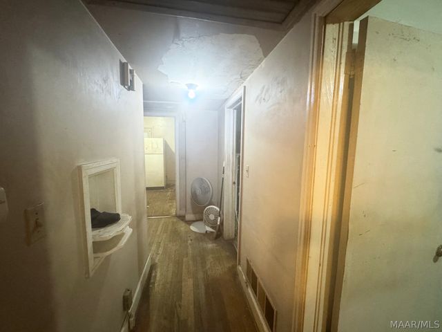 3354 ROSA L PARKS Avenue, Montgomery, AL 36105