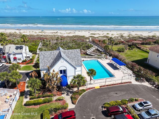222 Beach Park Lane V76, Cape Canaveral, FL 32920