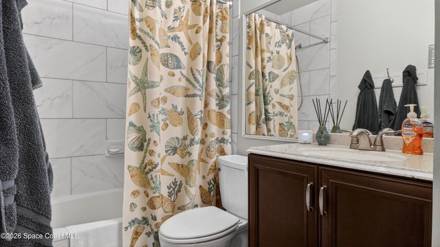 222 Beach Park Lane V76, Cape Canaveral, FL 32920