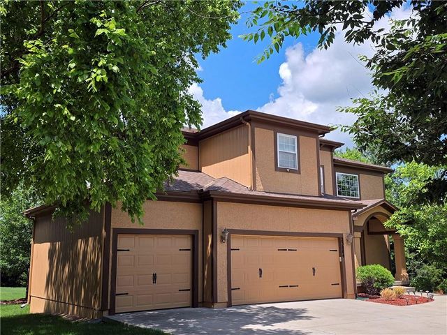 23884 W 124th Court, Olathe, KS 66061