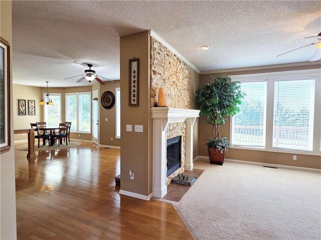 23884 W 124th Court, Olathe, KS 66061